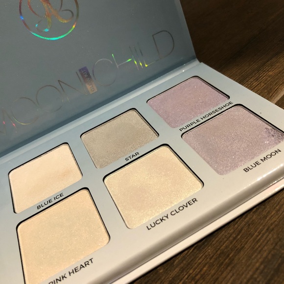 Anastasia Beverly Hills Other - ABH MOON CHILD GLOW KIT